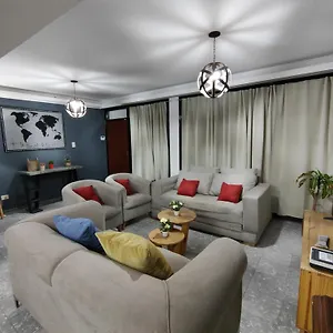 Casa En La Ciudad Del Buen Vino - Excelente Ublcacion Mendoza